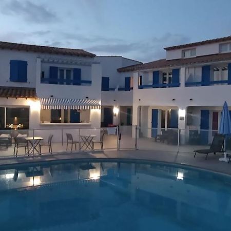 Hotel Le Bleu Marine Saintes-Maries-de-la-Mer Exteriör bild