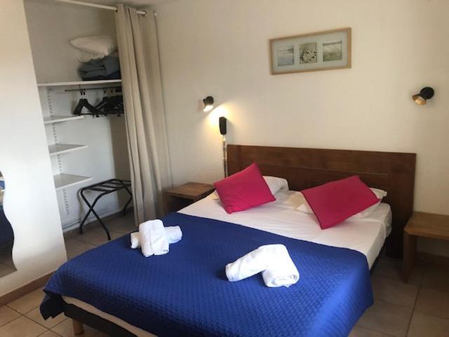 Hotel Le Bleu Marine Saintes-Maries-de-la-Mer Exteriör bild